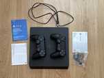 Playstation 4 slim с 1 тв и два джойстика и 16 игри