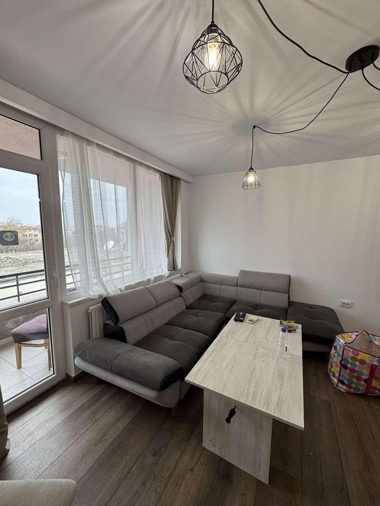 Дава се под наем Тристаен апартамент в Пловдив, Център - 110 кв.м за 600 € - Снимка #3