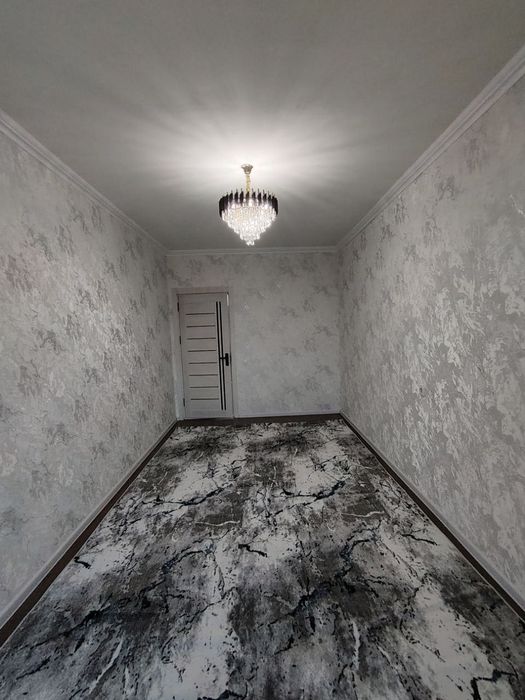 Продается Янги-Хают 8-худуд 3/7/7. Кв.м 67. Можно В Кридит