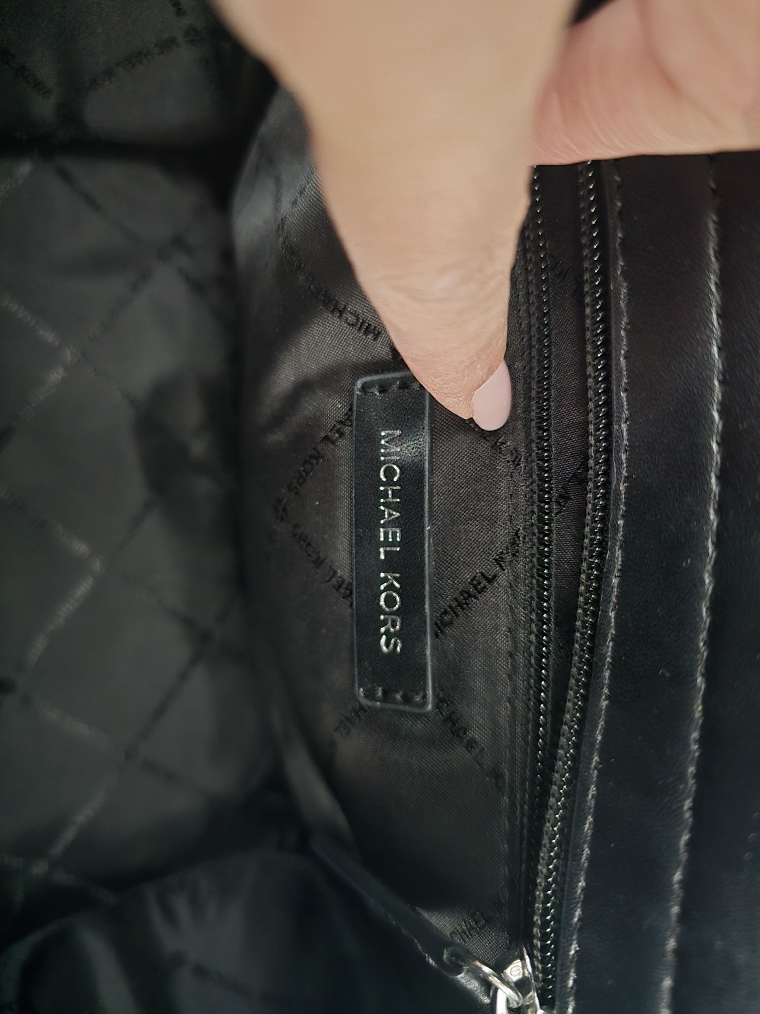 Michael Kors Carmen