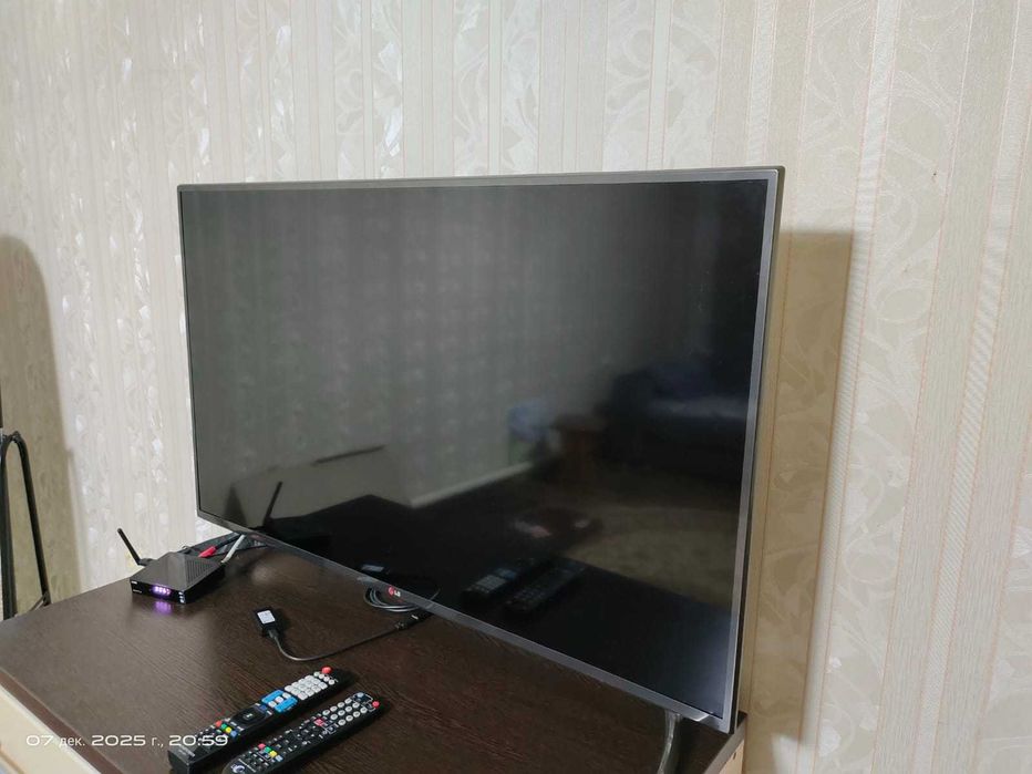 Телевизор LG 47LB631V
