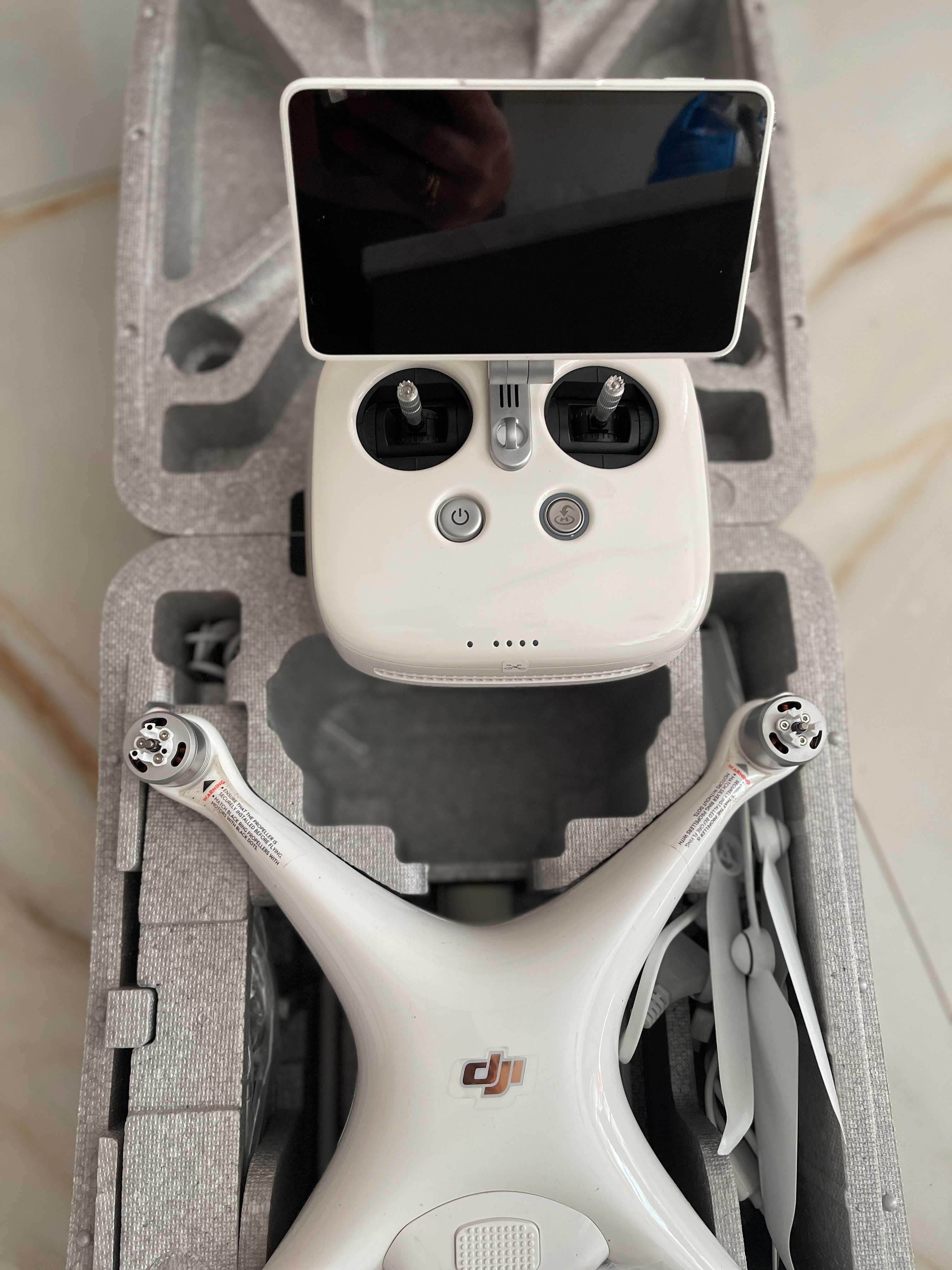 Продавам Дрон DJI Phantom 4 Pro+ V2.0