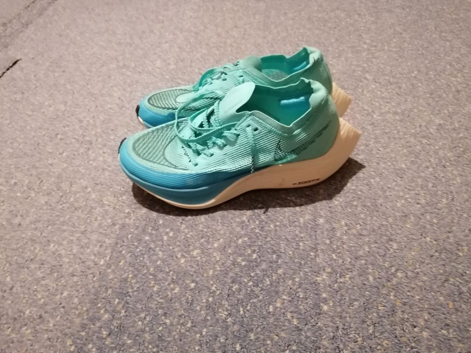 Vand nike vaporfly nr 38