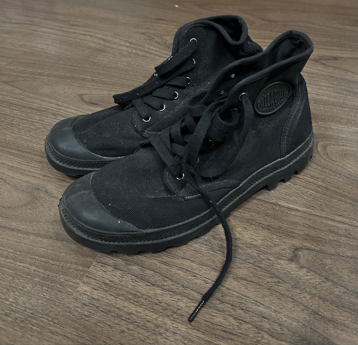 Ботинки Palladium Pampa Hi черного цвета из парусины