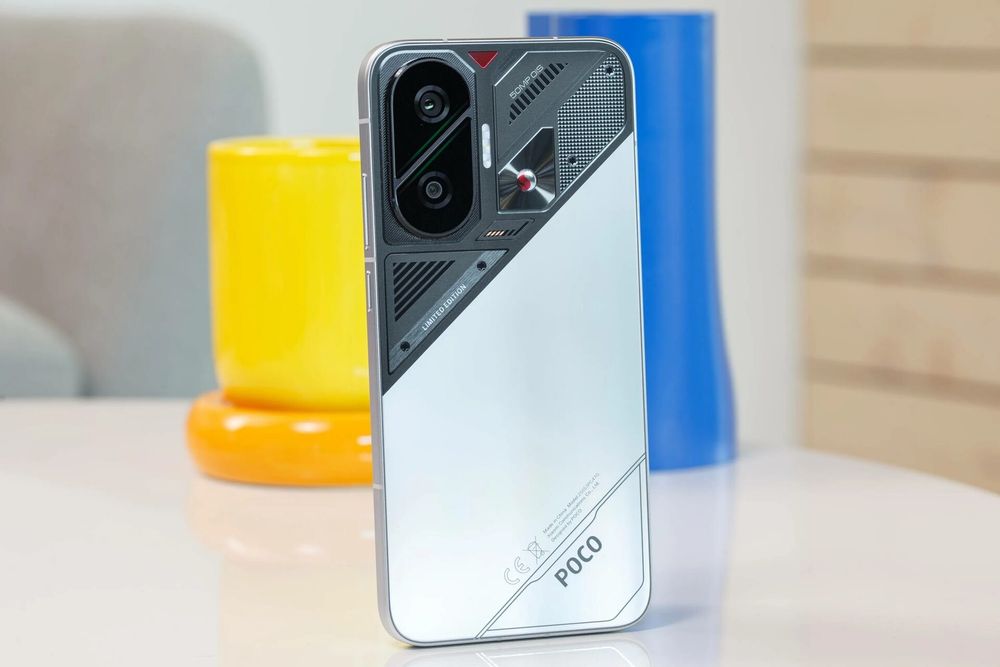 Продам Poco f7 12/512gb серебристый limited edition в идеальном сост