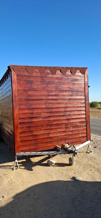 Rulota fast-food 8000 euro