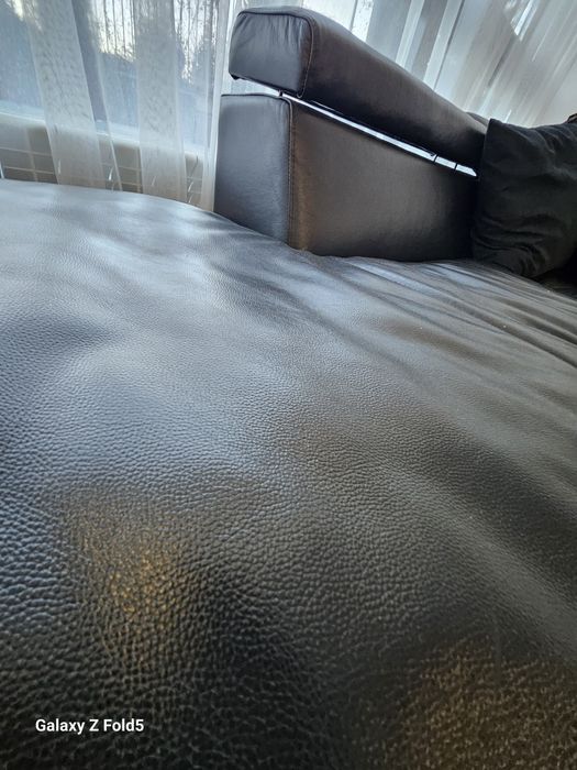 Диван от естествена кожа