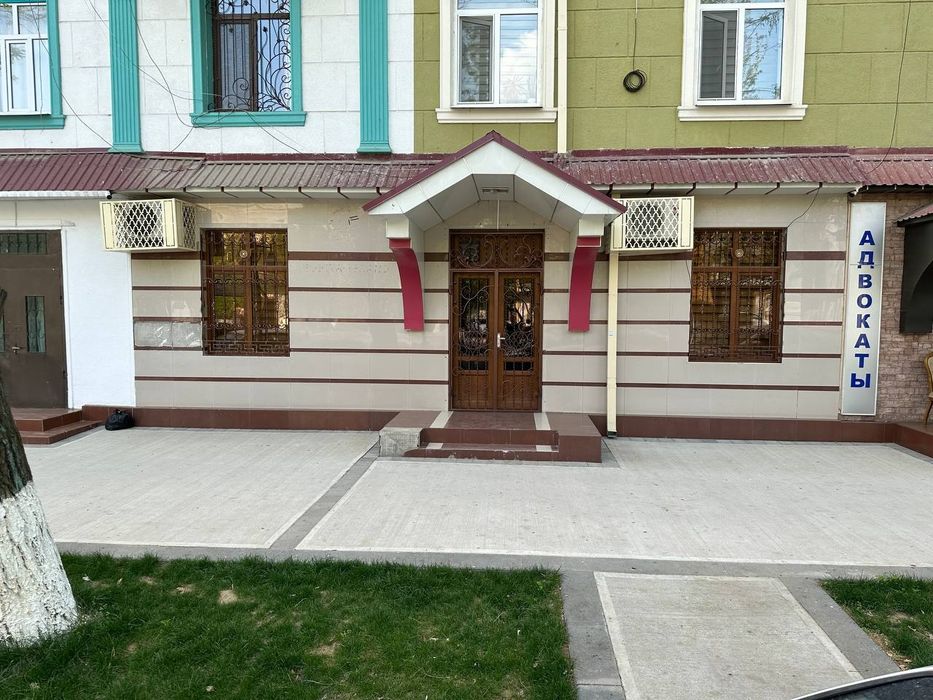 Продаётса не желое офис 90квадрат чиланзар 2 квартал гагарин аллея