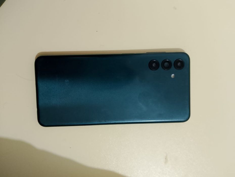 Самсунг А04s сатылады