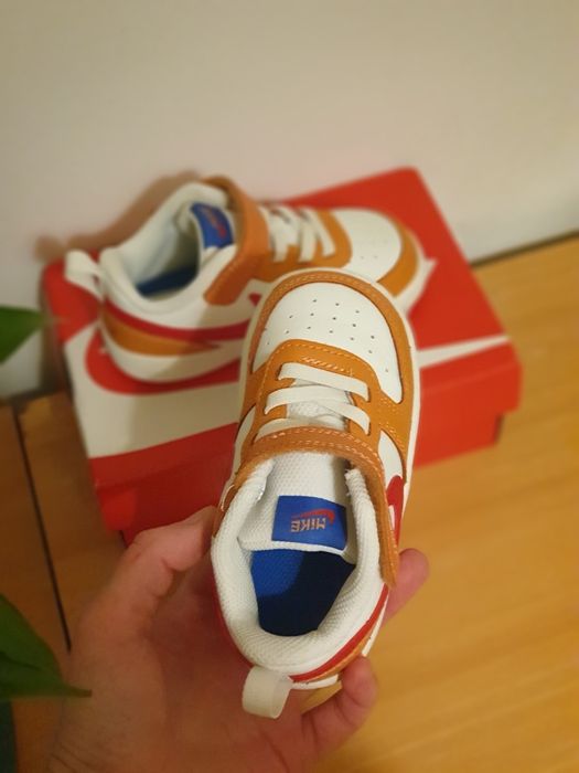 Papuci NIKE pt copii