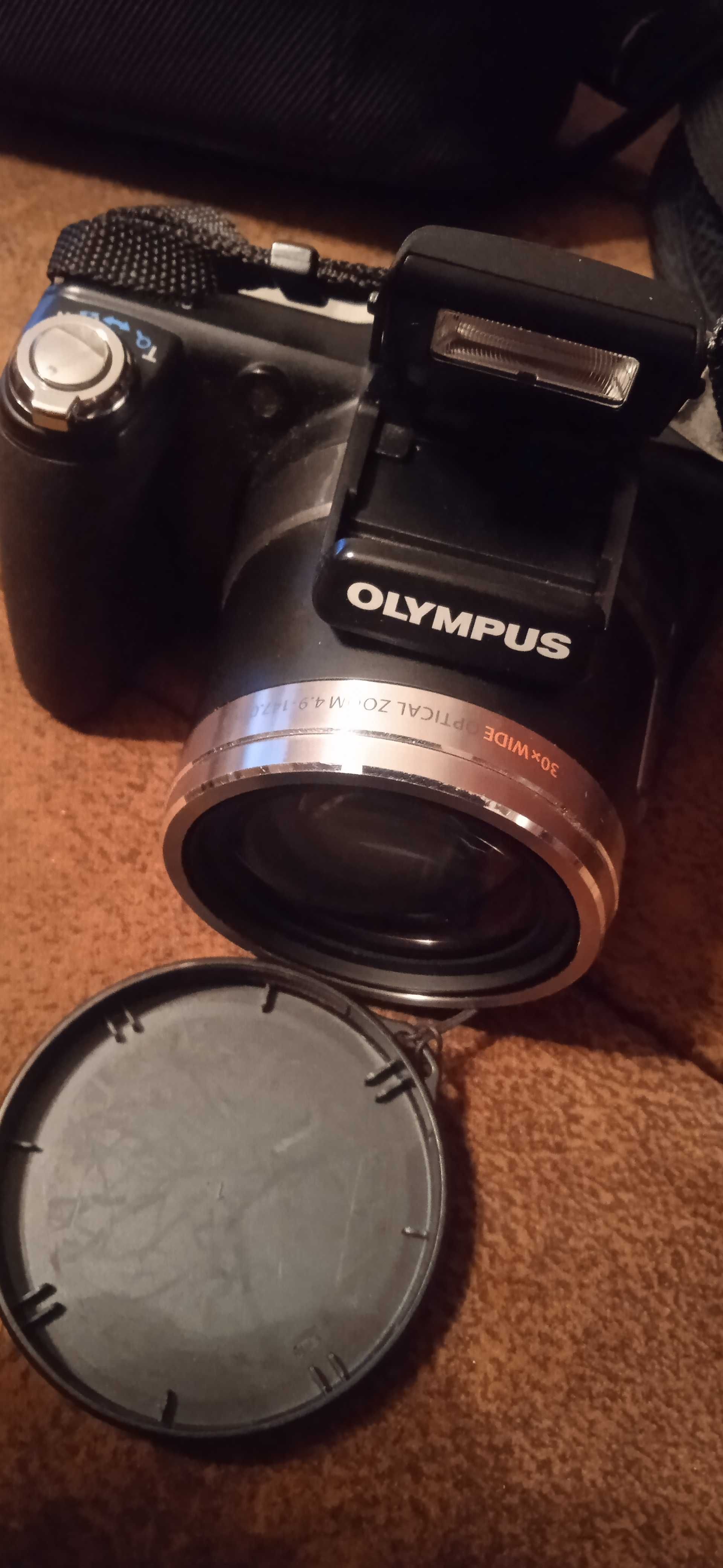 Olympus SP-800 UZ дигитален фотоапарат