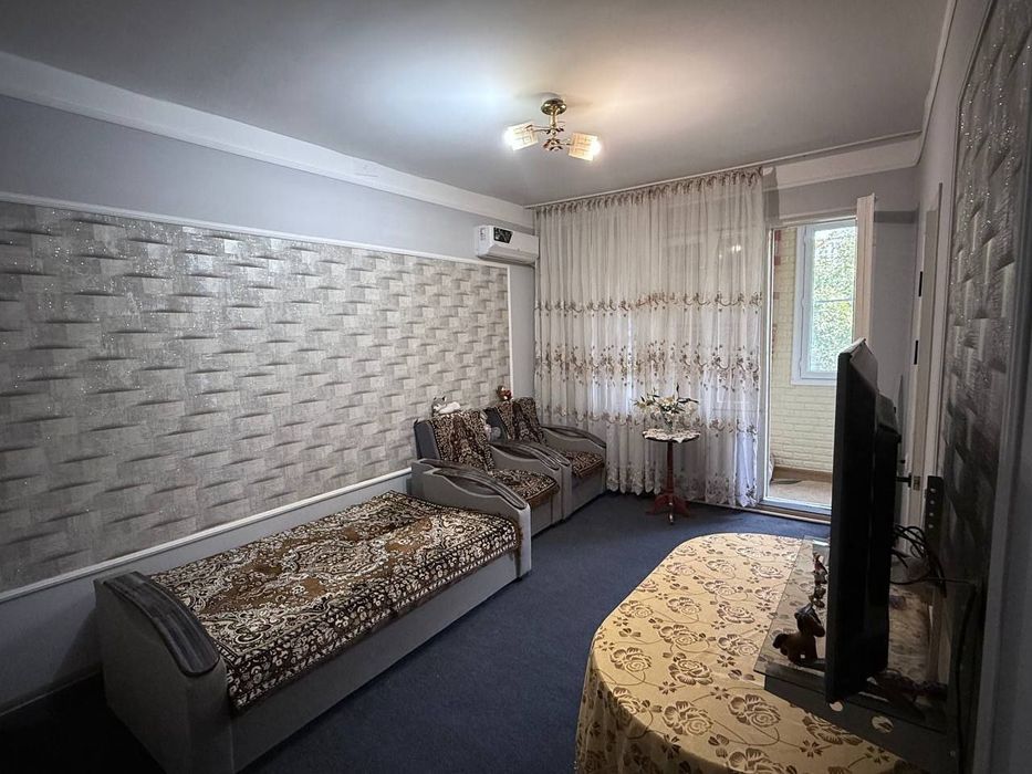 Продается 1 комнатная на Юнусабад 7