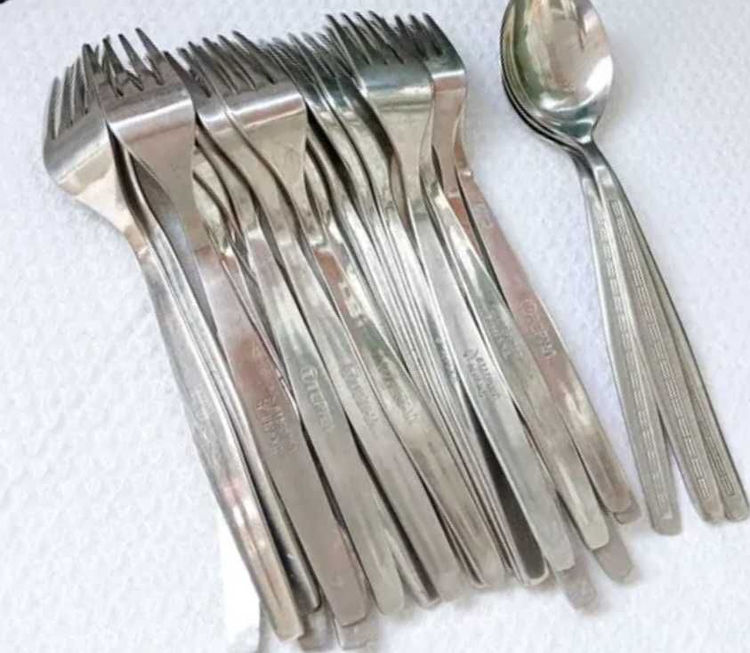 Български прибори за хранене
