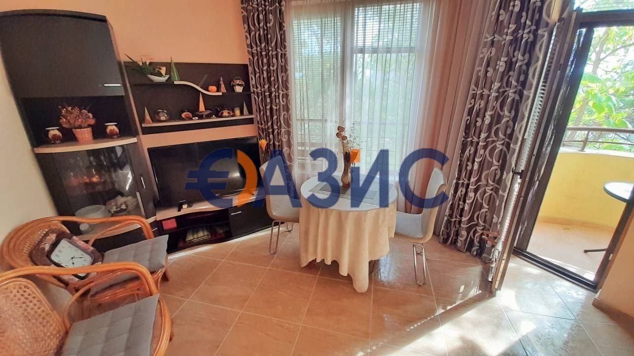 Продава се Двустаен апартамент в Свети Влас - 70 кв.м за 1086 €/кв.м - Снимка #5