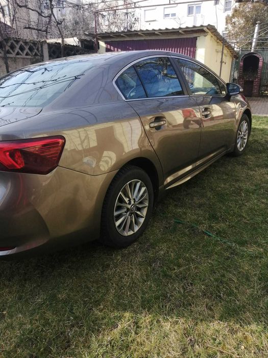 Toyota Avensis 1,8 benzina