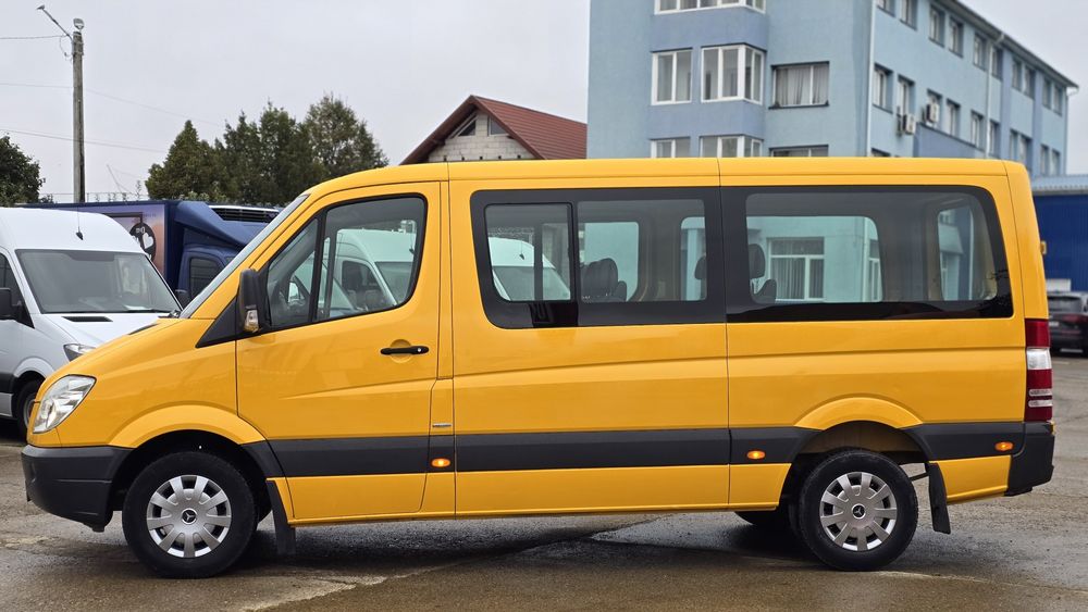 Mercedes Sprinter 316|216 2013 8+1 234000km