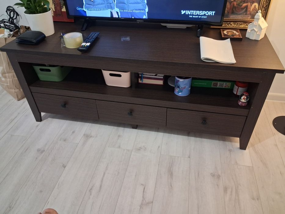 Comoda tv cu sertare