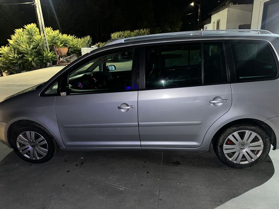 Vw touran 2004, 2.0 tdi 140 cp