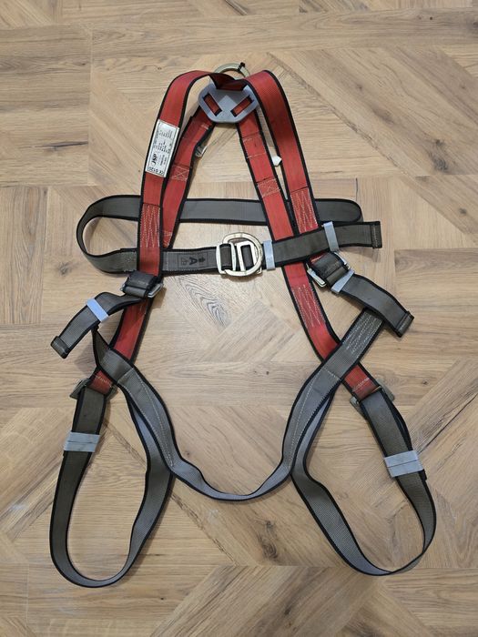 Ham alpinist utilitar