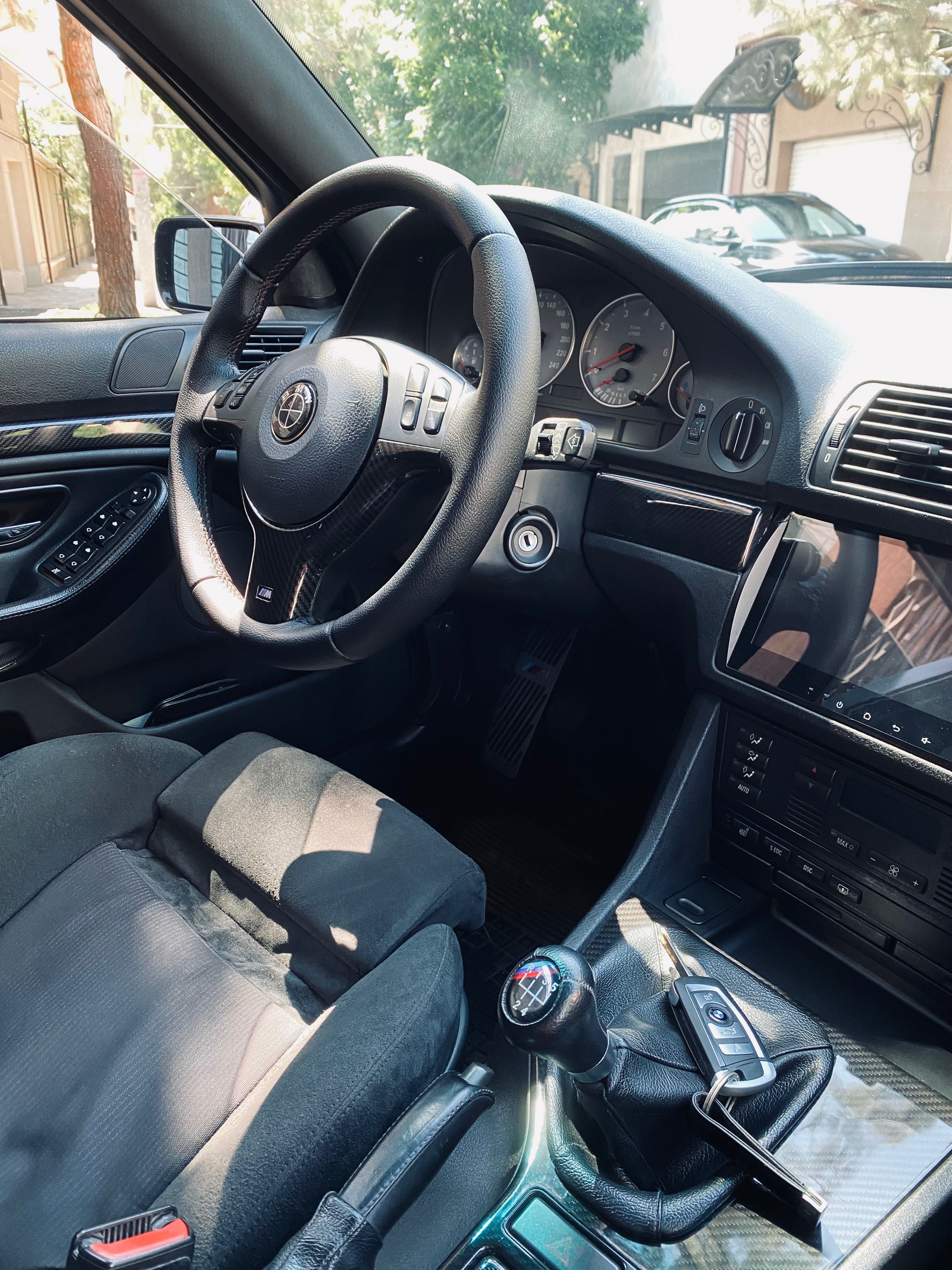 Продаётся e39 Bmw 530
