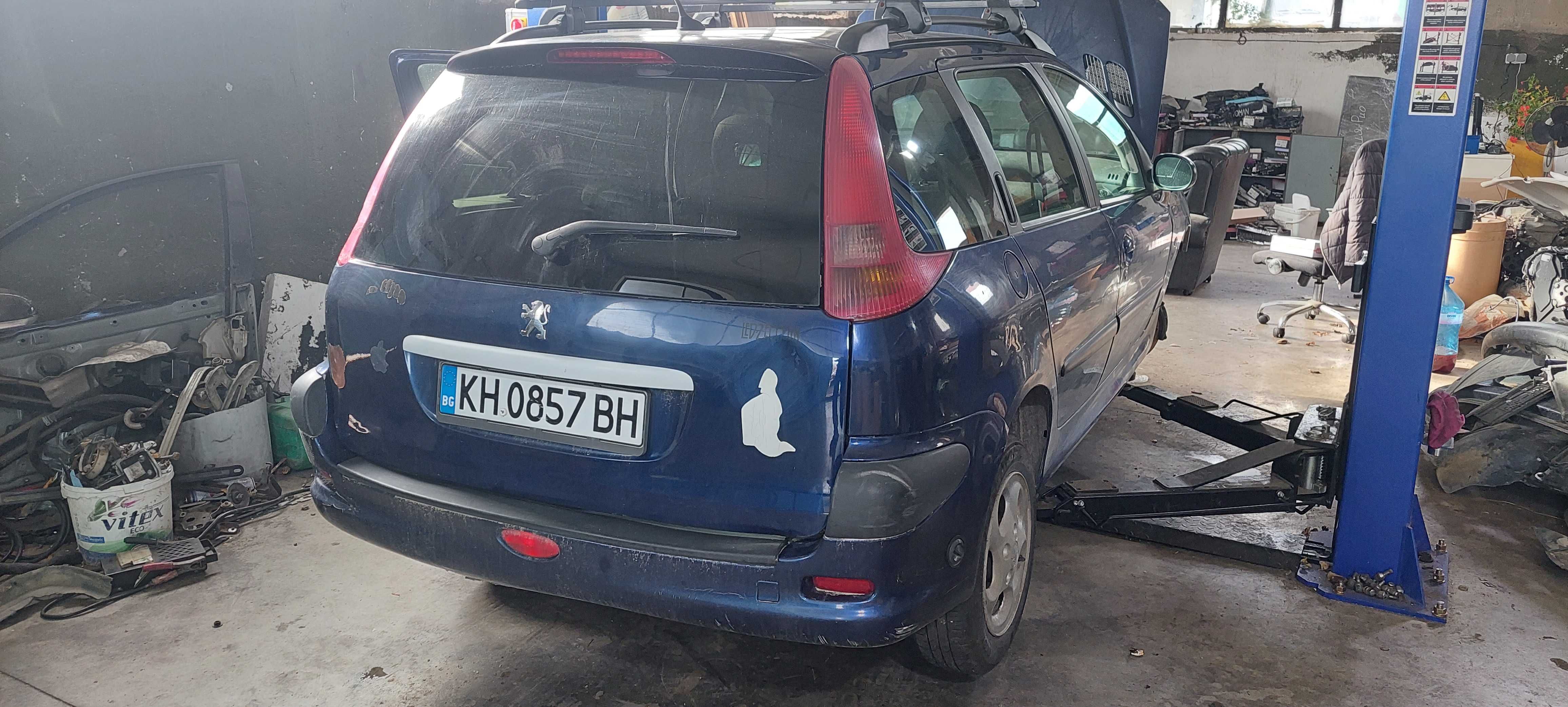 Peugeot 206 SW 1,4 i , Пежо 206 комби, на части!  
Август 2003, Комби