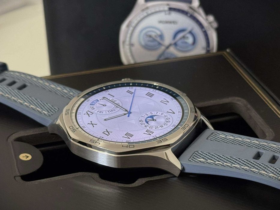 Бартер!Гаранция! Huawei Watch GT 5 46mm Blue (Син)