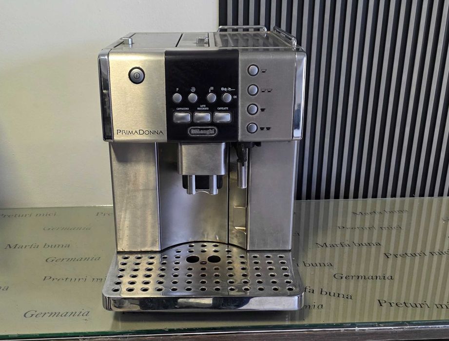 Espressor automat De'Longhi PrimaDonna - import Germania