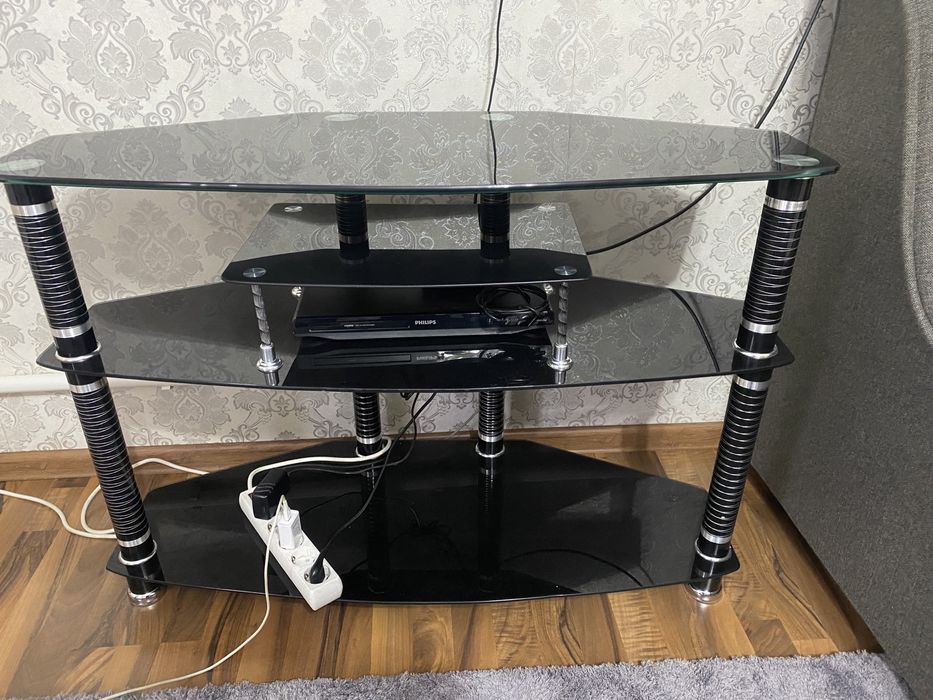 Подставка для телевизора