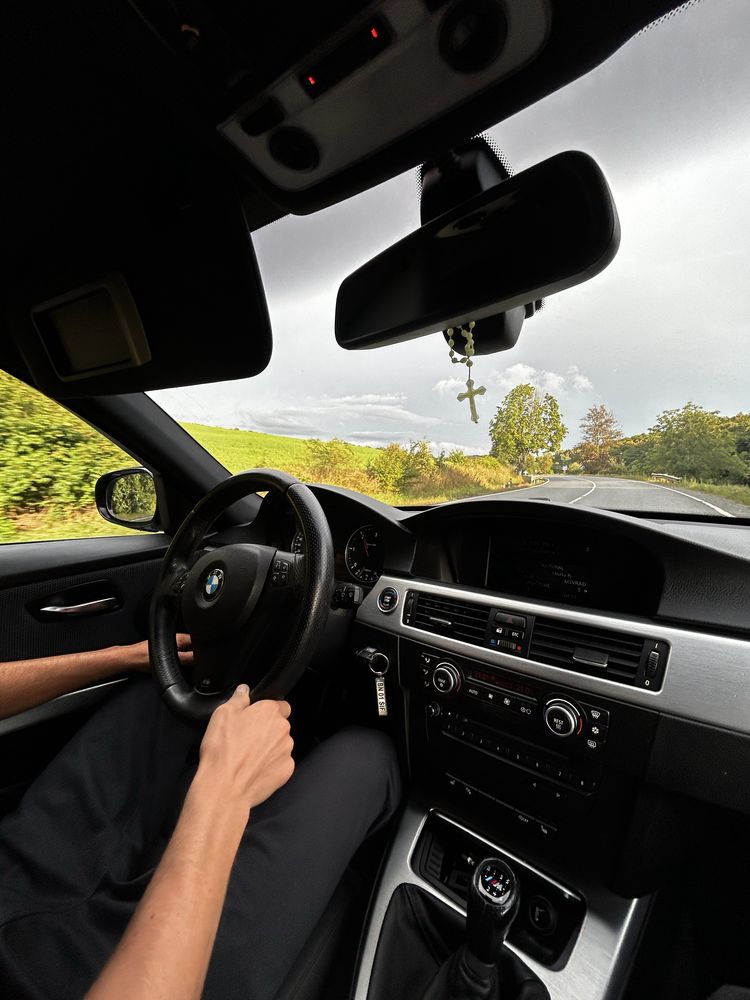 Vand BMW 320D M-Pack Bi-Xenon Keyles