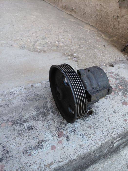 Pompa servo-directie renaut sau logan