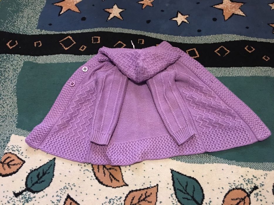 Pardesiu tricotat fetițe 3 - 4 ani