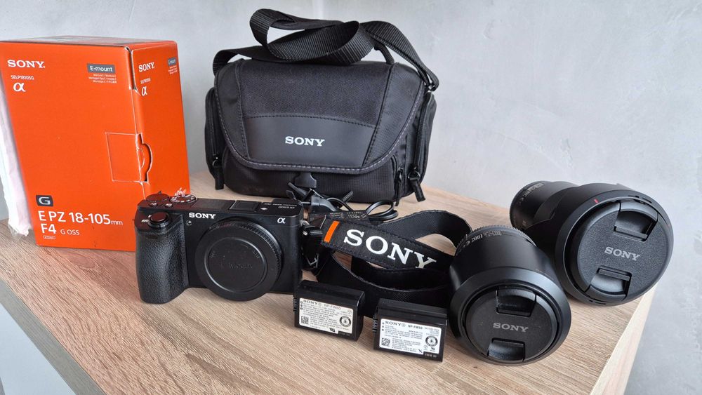 Фотоапарат Mirrorless Sony Alpha A6500 с 2 обектива