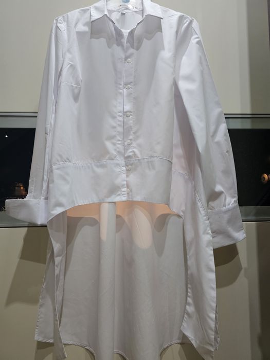 Camasi  cu spatele lung