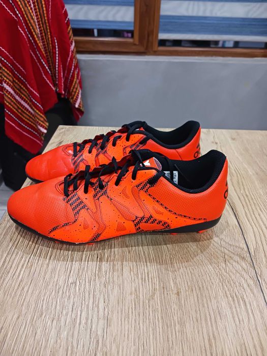 Оригинални бутонки на Adidas