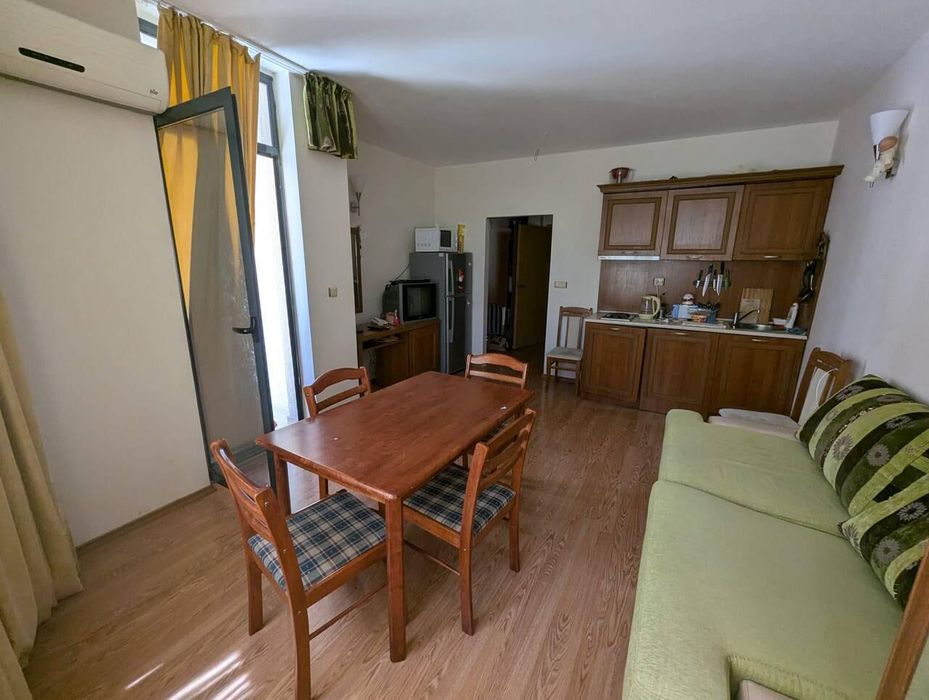 Продава се Двустаен апартамент в Бургас, Долно Езерово - 63 кв.м за 969 €/кв.м - Снимка #2
