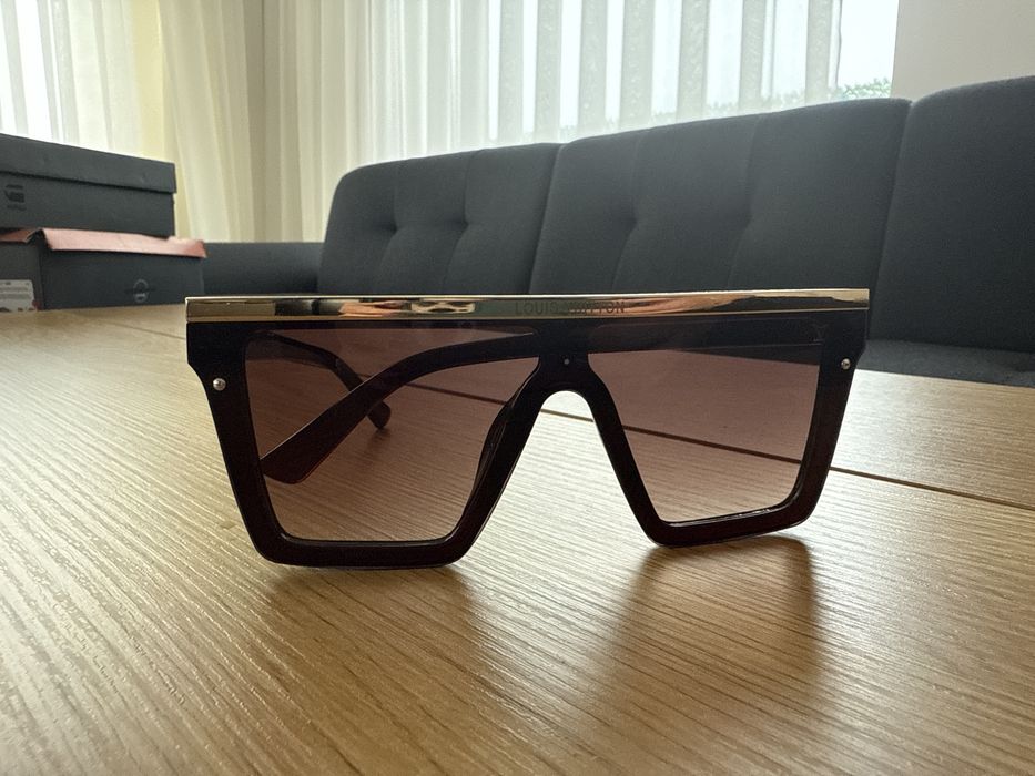 Слънчеви очила Louis Vuitton /унисекс/