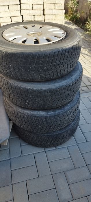 Jante tabla cu capace