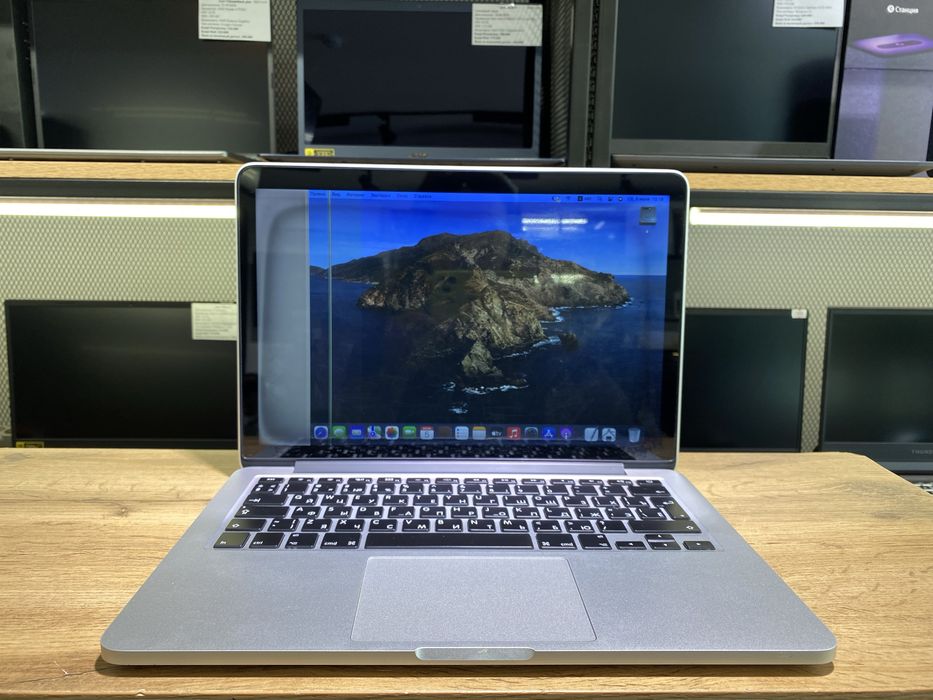 MacBook Pro Retina 13-inch, 2015г. Core i5, 8/128GB,ЭКРАН СЛОМАН,10402