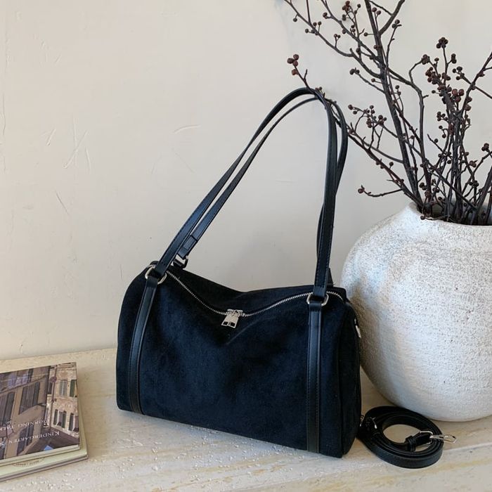 Sumka qora zamsh, oq Louis Vuitton, Celine korichneviy