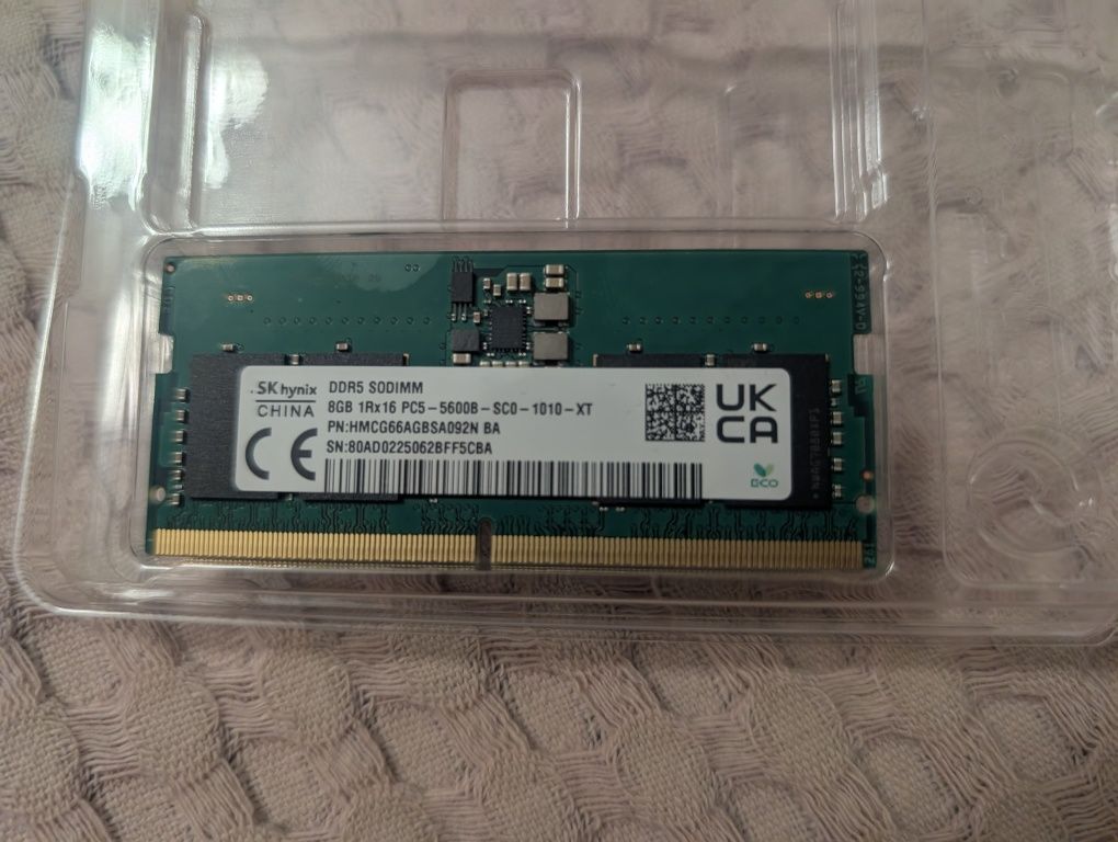 Оперативная память SK Hynix 8гб DDR5