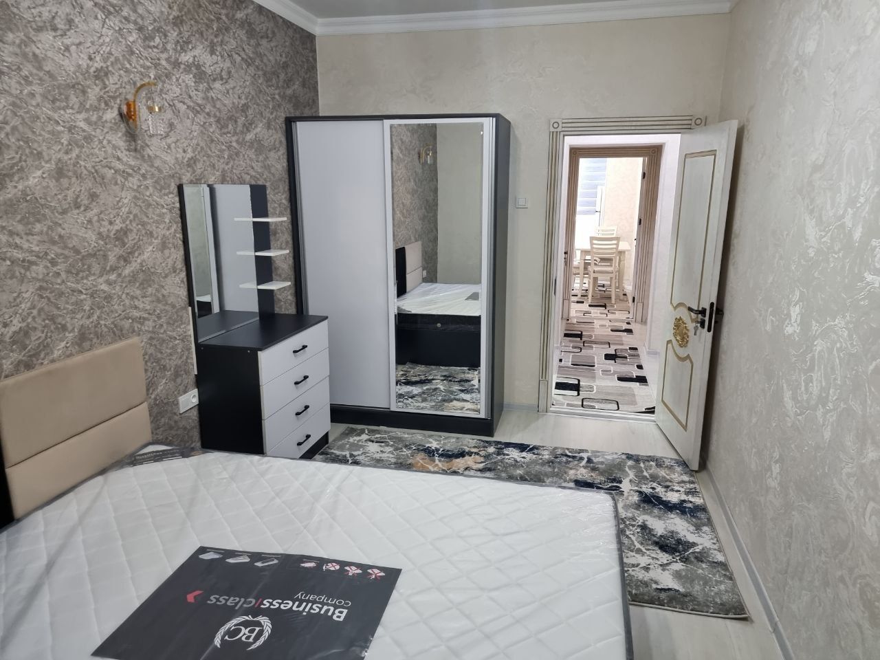 CHILANZAR 7 Kv 2 XONA EVRO remonT Xamma SHaroitlar Bor 9 etajka Dom
