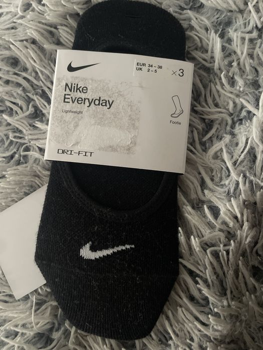 Оригинални Nike чорапи 3чифта -терлички 45лв