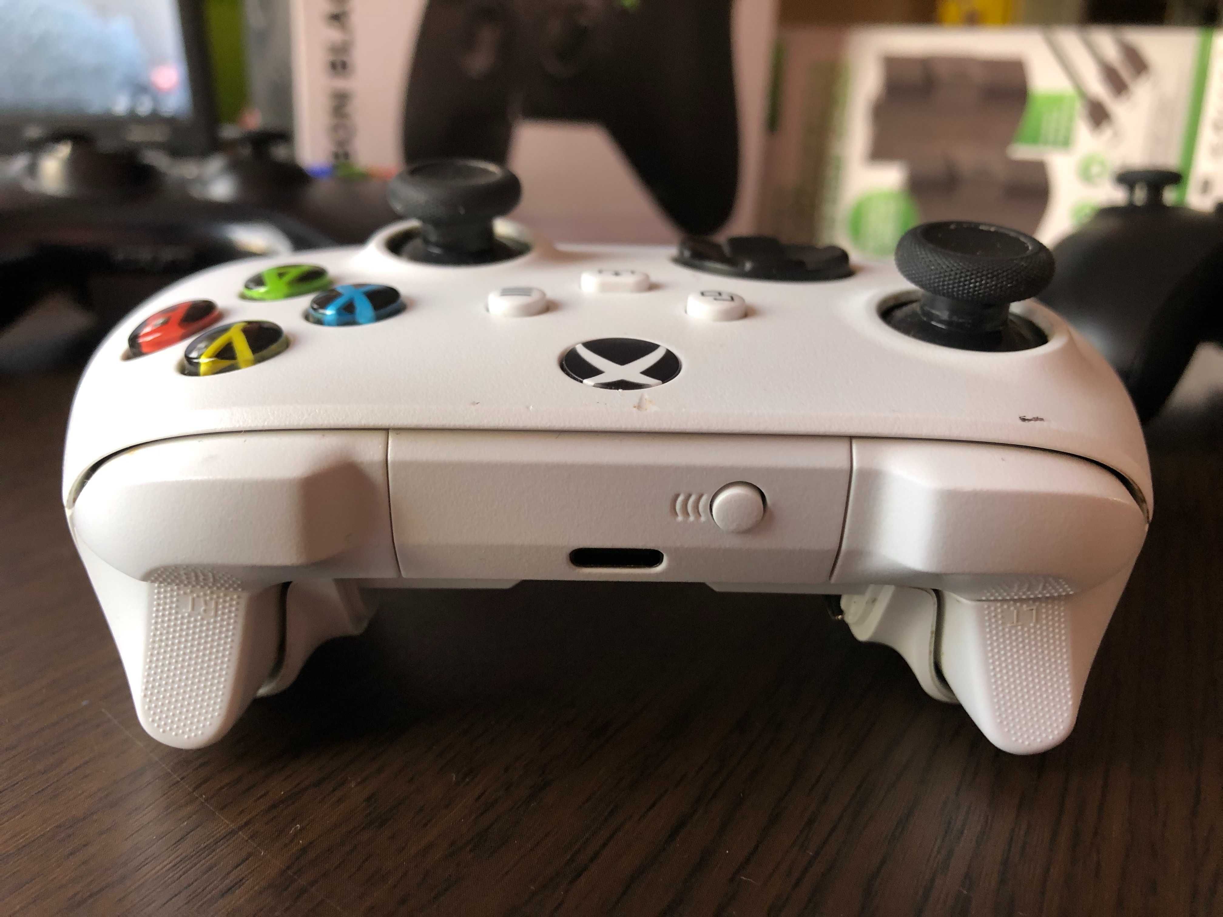 контролери за XBOX ONE/XBOX 360