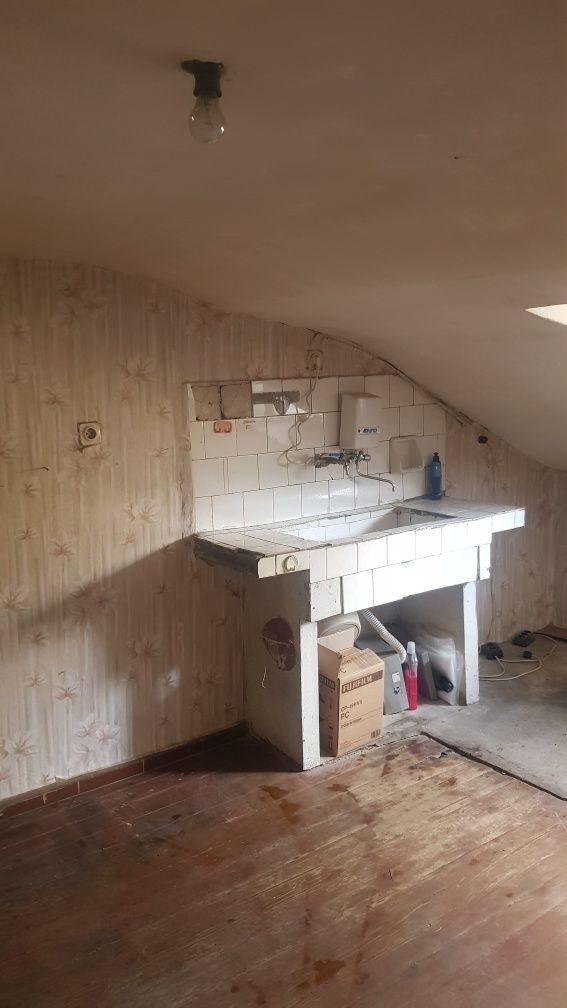 Продава се Тристаен апартамент в Дупница - 72 кв.м за 702 €/кв.м - Снимка #2