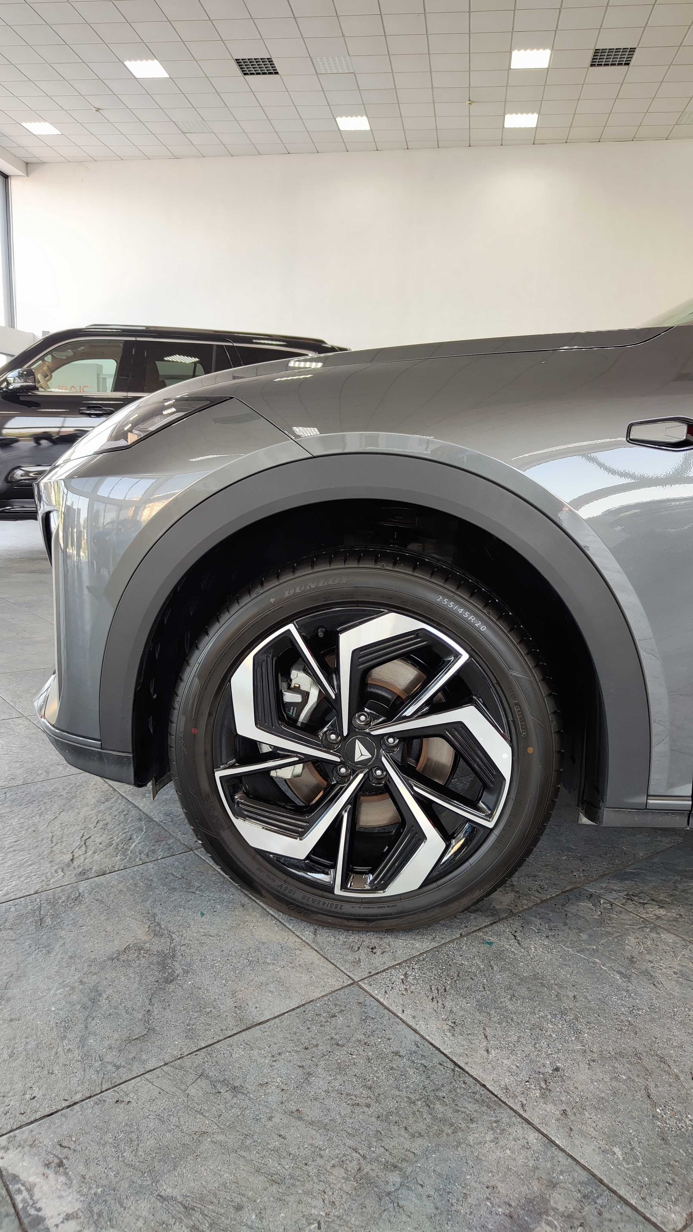 Deepal S07 Changan gibrid 1200 km