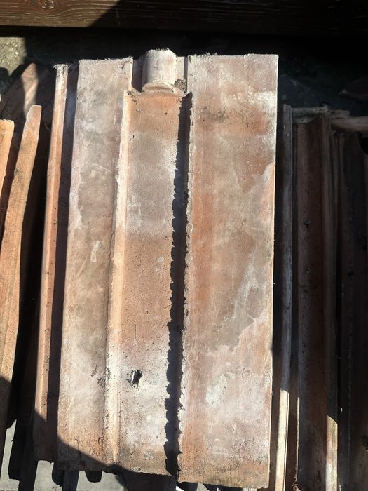 Vand tigla in stare foarte buna