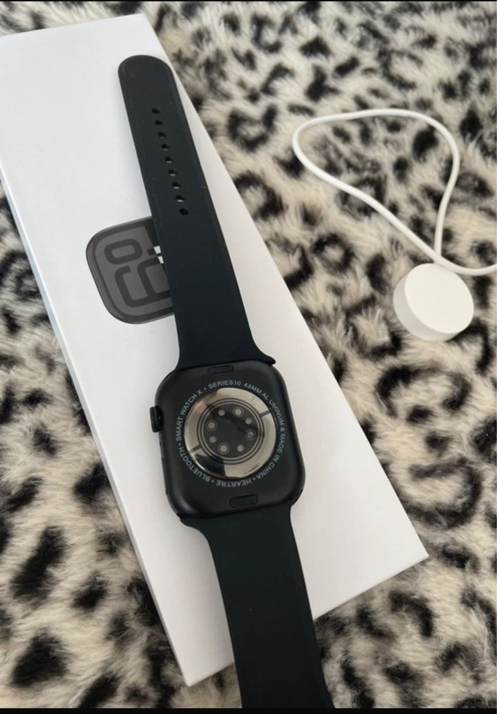 Vand Smart watch seria 10 (1:1 apple watch)