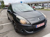 Vând Renault Scenic