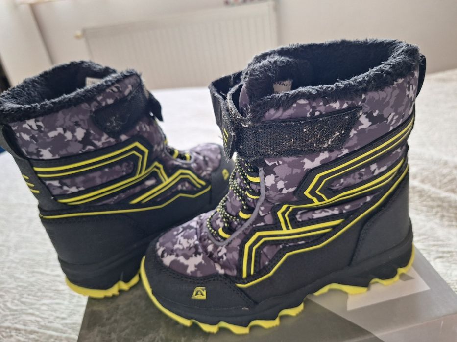 Ghete iarna mas 30 impecabile,de zăpadă