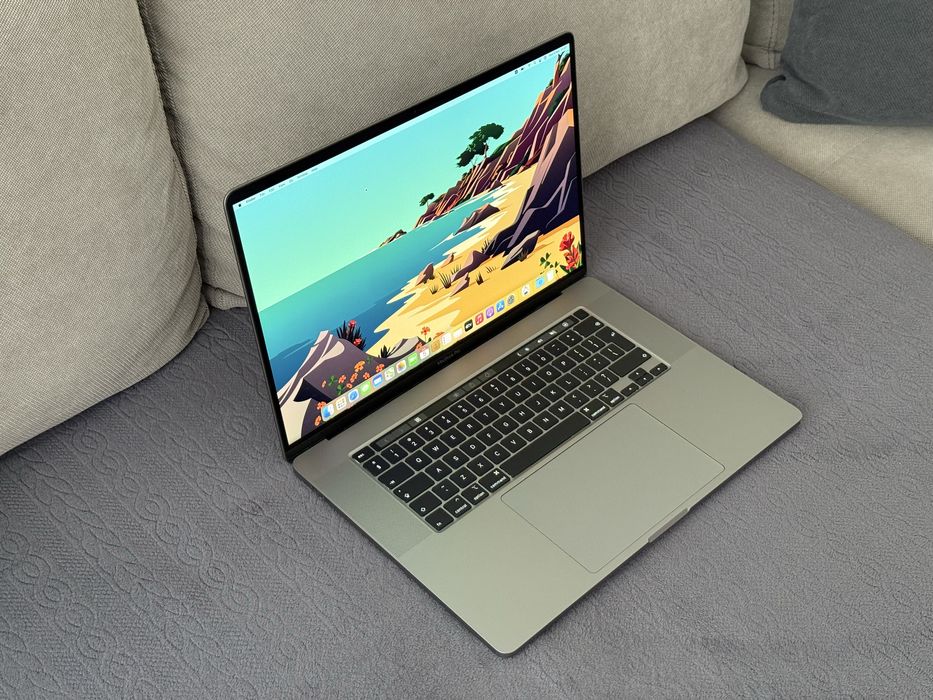 Нов *32GB Ram*16’Macbook Pro 16’ 2019/i7-9850H/512GB SSD/5300M